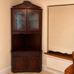 TV corner unit with glass display cabinet