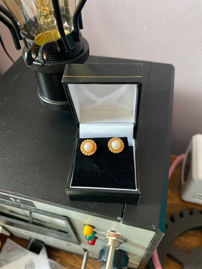 gold 9ct pearl ear rings