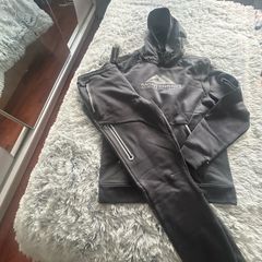 mens Monterrain tracksuit small brand nee