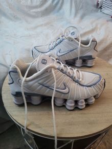 nike air shox size 3