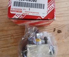 Genuine Toyota Hilux 47550-09090 (cylinder Assy, Rear Wheel Brake)