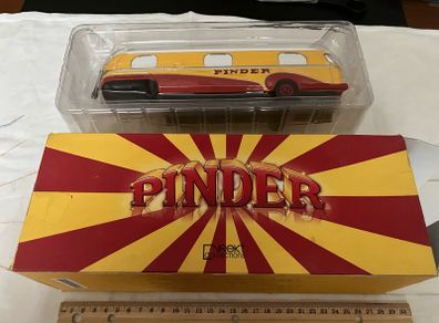 Pinder circus. Direkt 1:43. Circus caravan. MIB