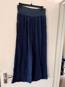 Navy wide trousers