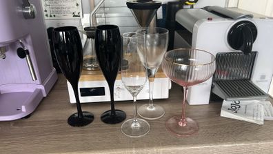 Free glasses box