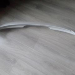 Roof spoiler