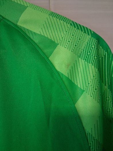 Liverpool Jersey. Official Nike Liverpool FC Goalkeepers Jersey.  Collect In Dublin Or Receive Via Post.