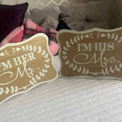Mr and Mrs wooden plaque stands