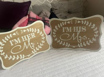 Mr and Mrs wooden plaque stands