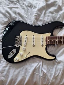 Fender Standard Stratocaster, Made in Mexico