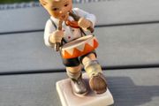 Vintage Hummel Goebel Figurine
