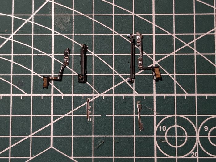 OnePlus 6T power button, volume buttons
