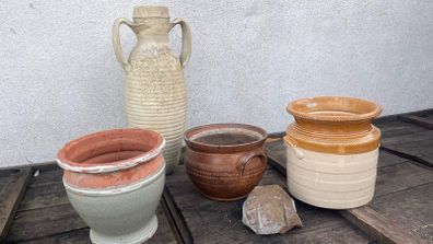 Vintage stoneware jars (5items)