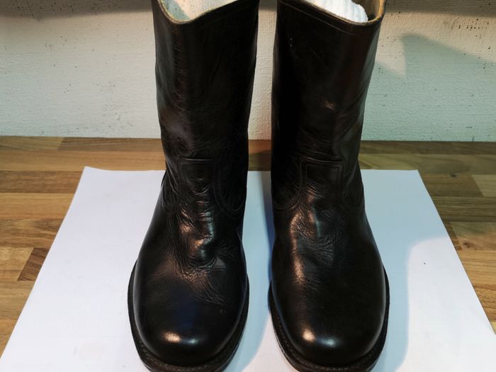 Mongolian Horse Riding Leather Boots