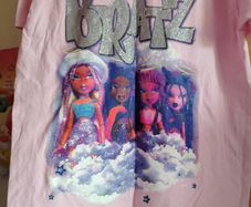 Pink Bratz T-Shirt size S oversized
