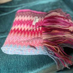 Johnstons of Elgin scarf