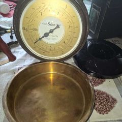 Beautiful Vintage 1977 Salter Scales Made in W Germany Wall Mounted with a big deep Brass Bowl, Postage Available