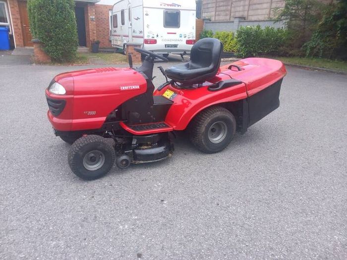 ride on lawnmower