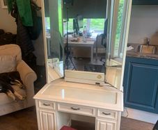 Vintage vanity
