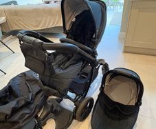 Egg2 Geometric Black Travel System + Carrycot, Footmuff, Buggy Board & Extras