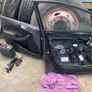 Fiesta 2015. Passenger front door parts window Image 2