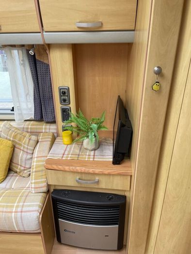 Sterling Eccles Caravan  Fixed Bed  Huge Extras