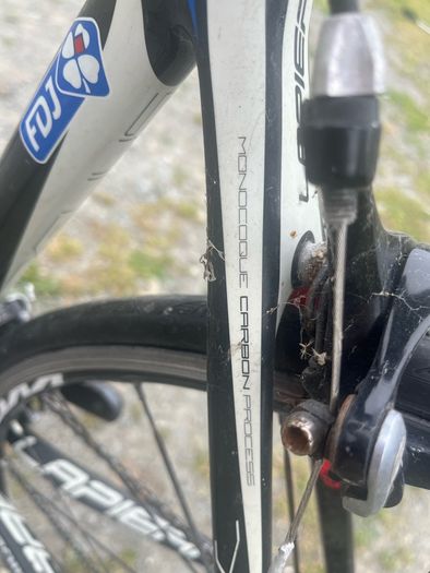 road bike feather weight