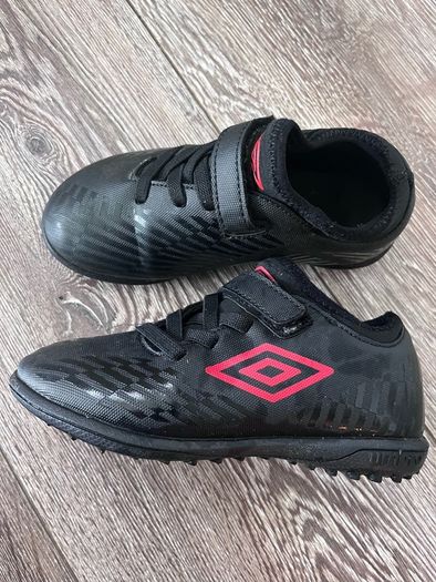 Kid Umbro astro boots (size 10UK)