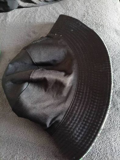 2 Hats