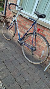 Classic vintage retro road racing bike raleigh