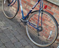 Classic vintage retro road racing bike raleigh