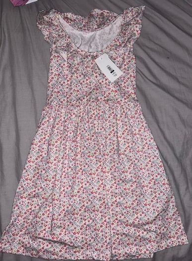 Age 8-9 leigh tucker willow dress