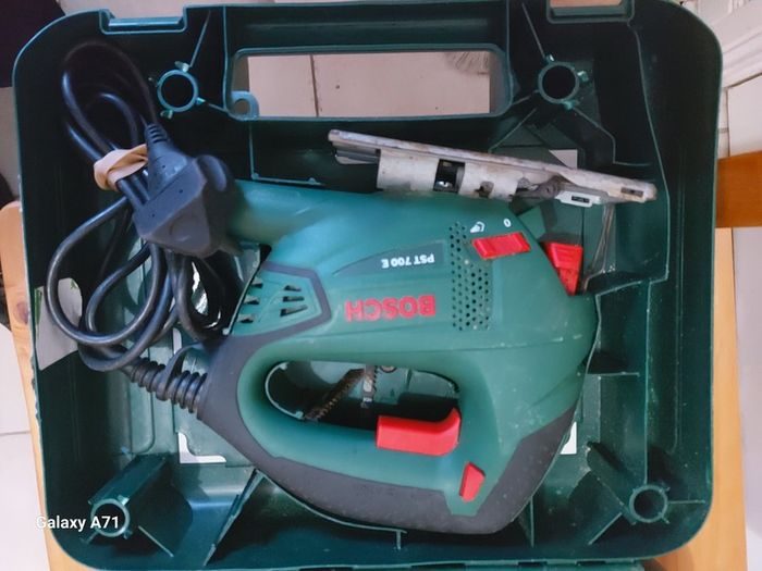 BOSCHE PST 700E 500W  Jigsaw in a case, works perfect, excellent condition