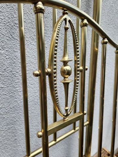 19th Cent. beautiful all brass three foor bed. Just polished