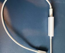 Apple Thunderbolt 2 Cable + thunderbolt 2 to 3 adapter