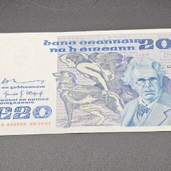 Irish 20 Punt Banknote 1981 Yeats Uncirculated