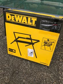 DEWALT DWE74912 Scissor Stand Table Saw