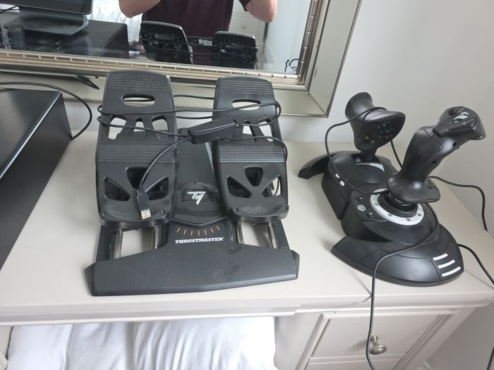thrustmaster T flight- flight controls Xbox
