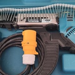 Makita 6843 Auto Feed 110v