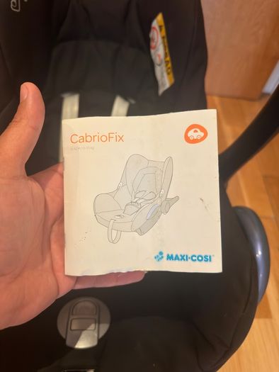 Maxi-Cosi CabrioFix CarSeat +NB insert + ISOFIX Base