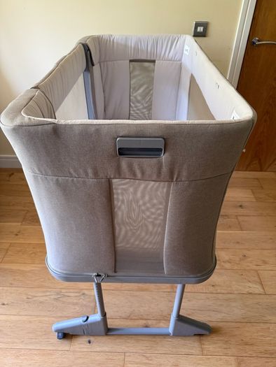 Chicco Next2Me Forever baby crib (beige)