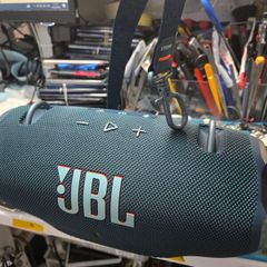 jbl Xtreme 4 wireless bluetooth speaker ,Shop warranty.