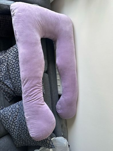 Maternity pillow