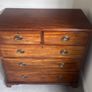 Traditional mahogany chest of drawers Image 2