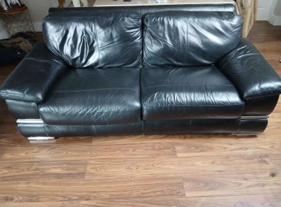 3+2 leather suite