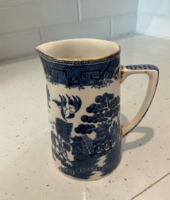 Willow Pattern Jug