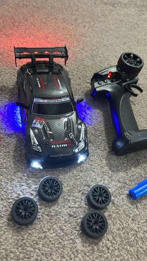 Nissan gtr rc car