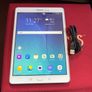Tablet Samsung SM-T550 Image 2