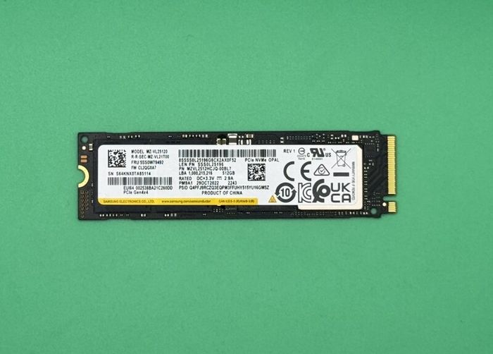New Samsung 512gb Nvme Ssd Pcie Gen4 M.2 + Heatsink 100%
