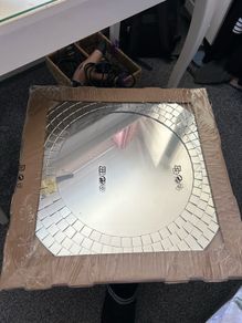 mirror