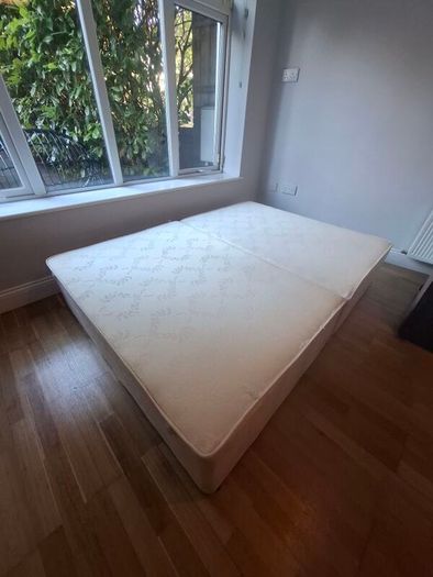 Double Bed Base